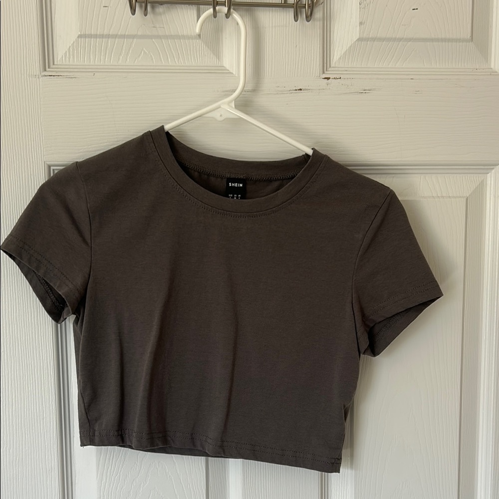 Basic Black Crop Top